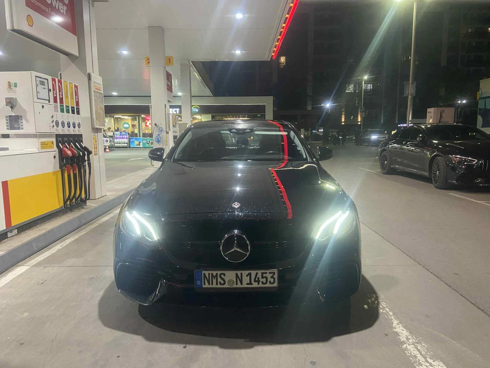 Mercedes-Benz E 220 AMG Optik NEU T?V 2027 - изображение 2