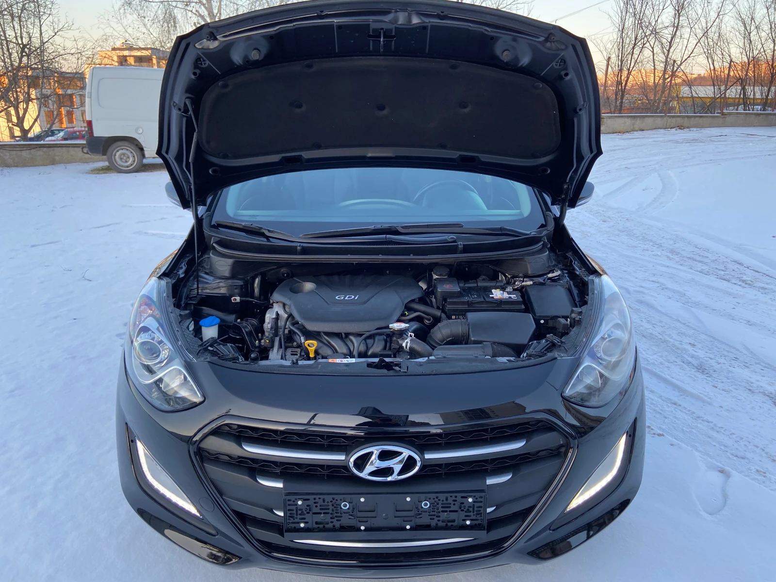 Hyundai I30 1.6 GDI 64000 ��������� | Mobile.bg � ����������� 9