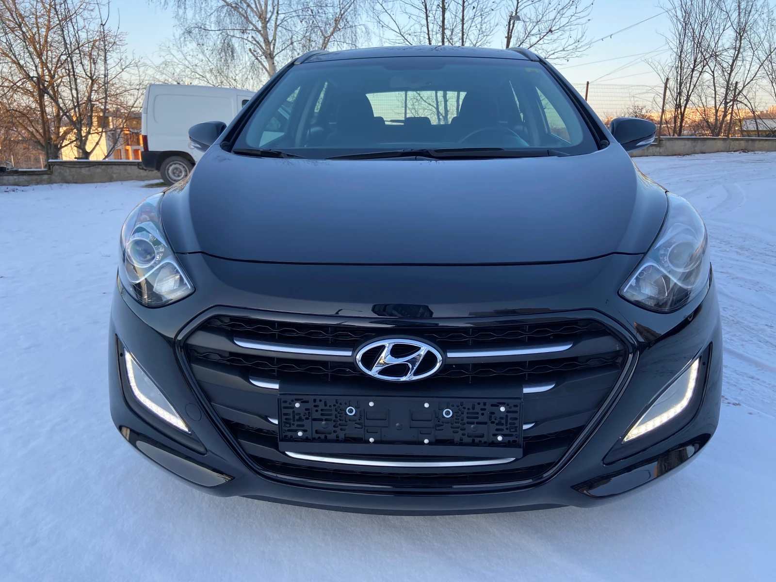 Hyundai I30 1.6 GDI 64000 ��������� | Mobile.bg � ����������� 8