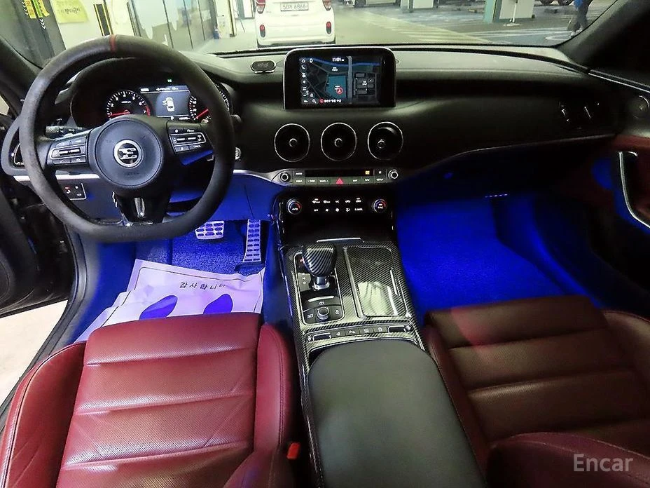 Kia Stinger  - изображение 10