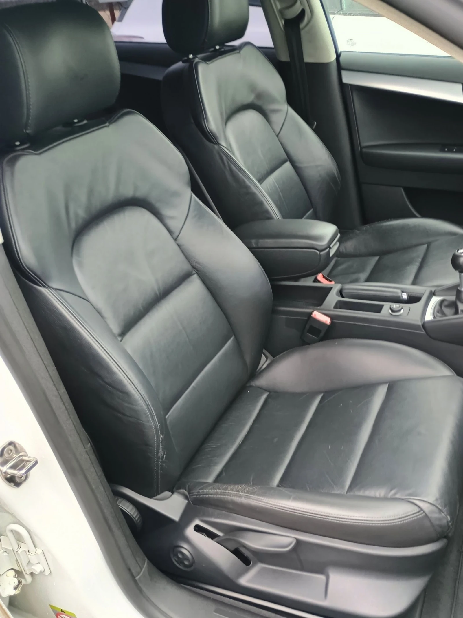 Audi A3 * УНИКАТ * КОЖА * NAVI * XENON * PARK ASSIST *   - изображение 7