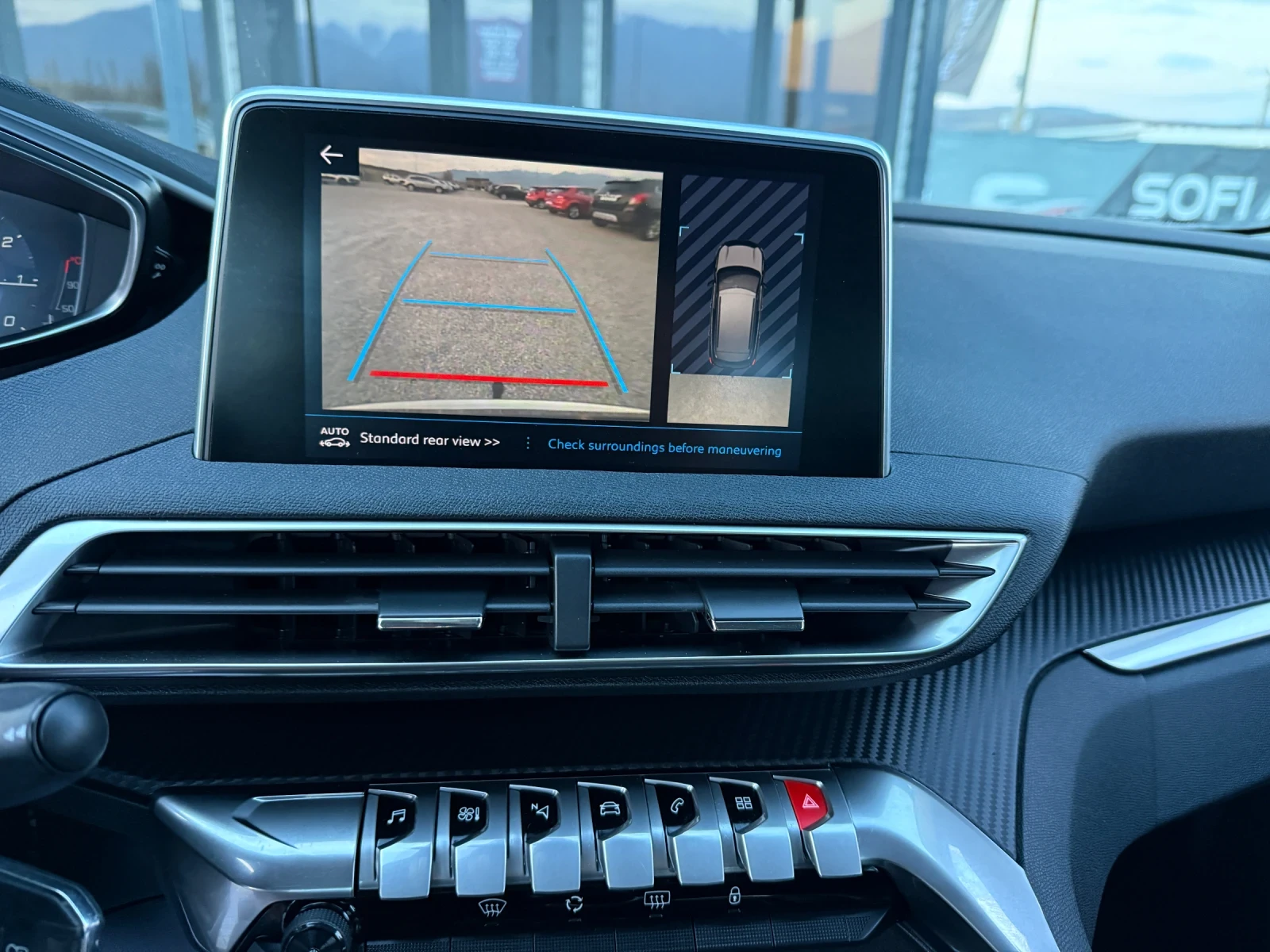 Peugeot 3008 1.2 бензин! Реални километри! ПЕРФЕКТЕН!, снимка 14 - Автомобили и джипове - 53866436