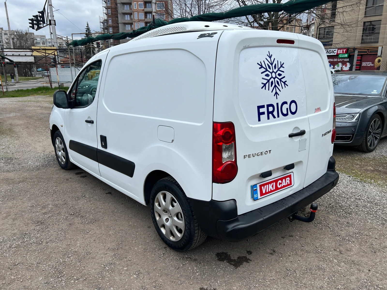 Peugeot Partner 1.6 HDI 90 к.с., снимка 4 - Автомобили и джипове - 53949413