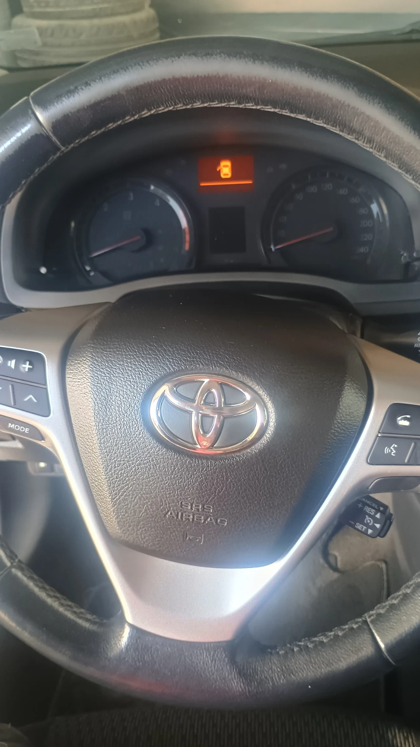 Toyota Avensis, снимка 9 - Автомобили и джипове - 54151575