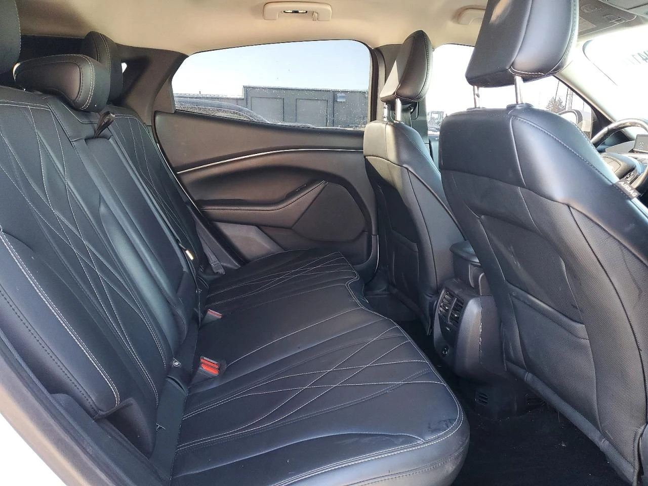 Ford Mustang Mach-E Select AWD, снимка 11 - Автомобили и джипове - 54245446