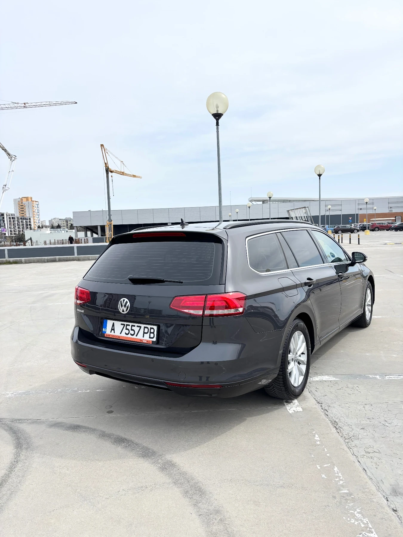 VW Passat     B8 DSG 7 PANORAMA ACC LED DAS WELTAUTO | Mobile.bg � ����������� 3