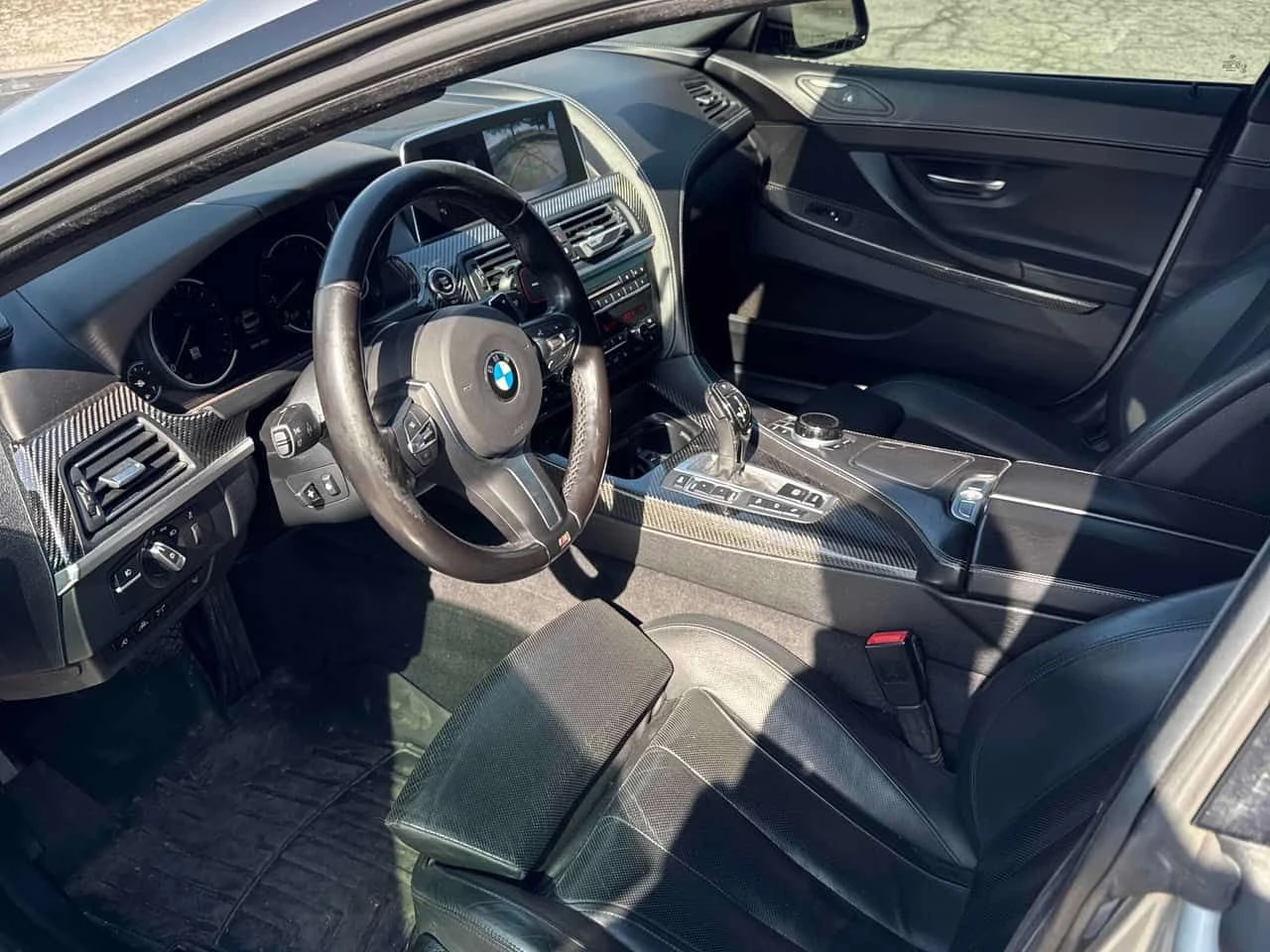 BMW 640 * 640i xDrive * КАМЕРА* ПОДГРЕВ* ПАНОРАМА* , снимка 6 - Автомобили и джипове - 54700385