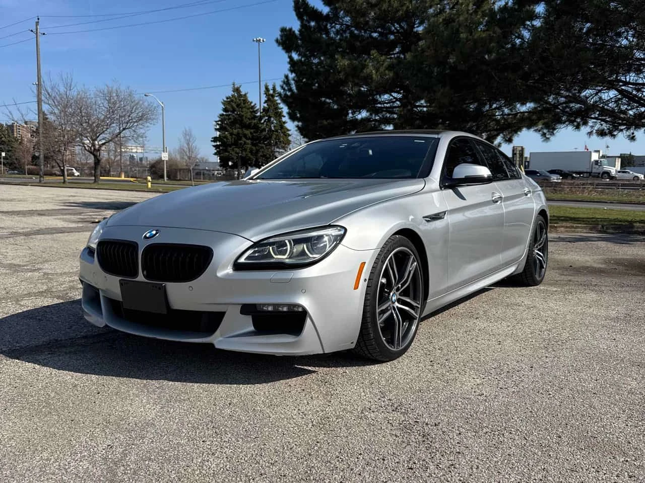 BMW 640 * 640i xDrive * КАМЕРА* ПОДГРЕВ* ПАНОРАМА* , снимка 2 - Автомобили и джипове - 54700385