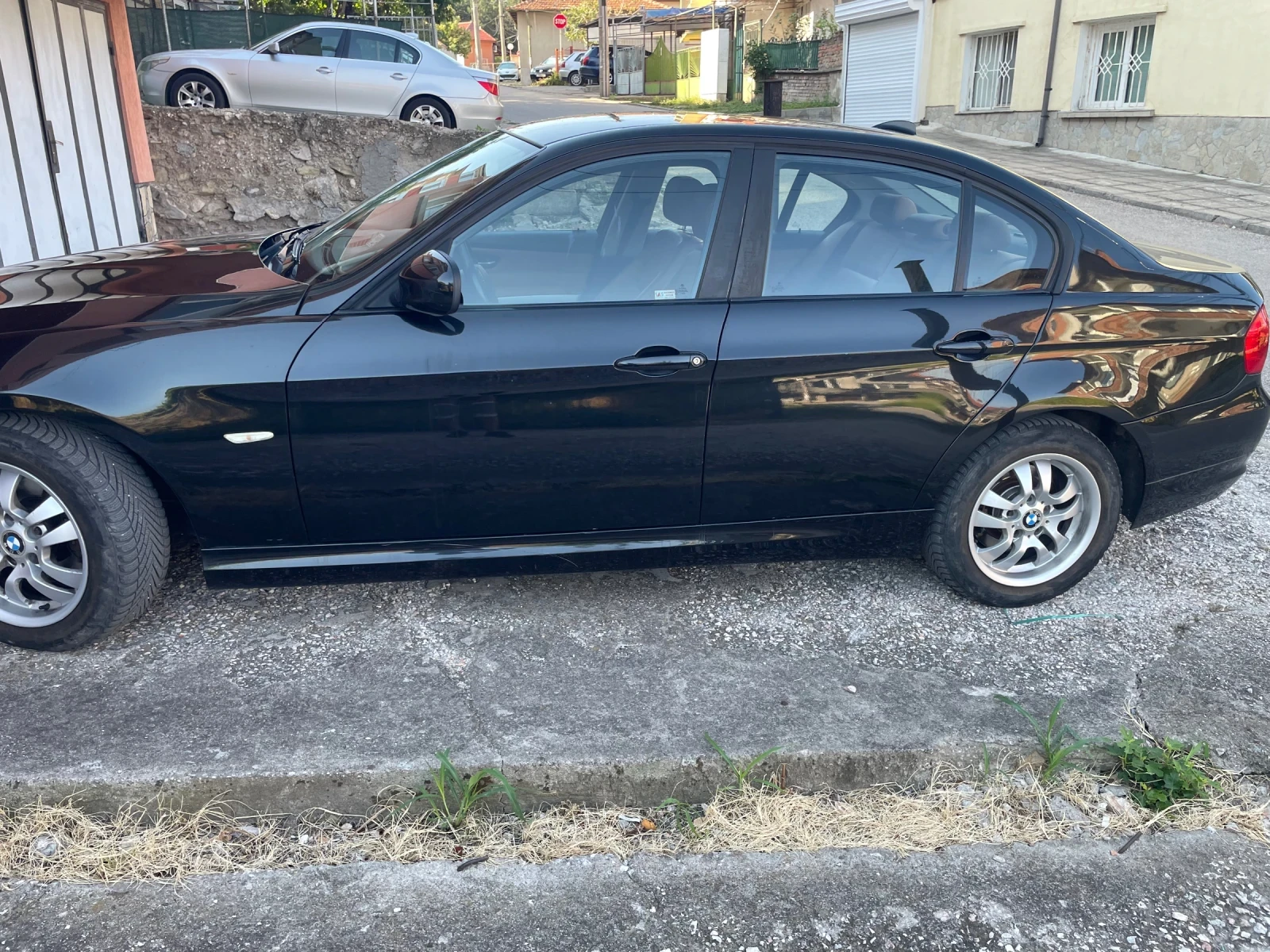 BMW 318, снимка 2 - Автомобили и джипове - 55607053