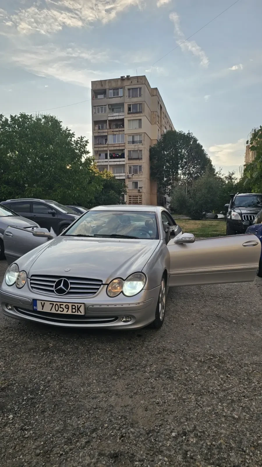 Mercedes-Benz CLK 1.8 Kompressor, снимка 7 - Автомобили и джипове - 55878958