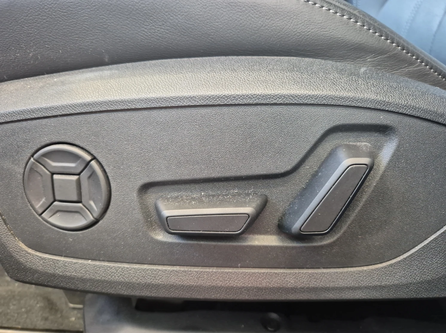 Audi A6 55 TFSI/S line/quattro/Matrix LED/360 /B&O, снимка 10 - Автомобили и джипове - 56086771