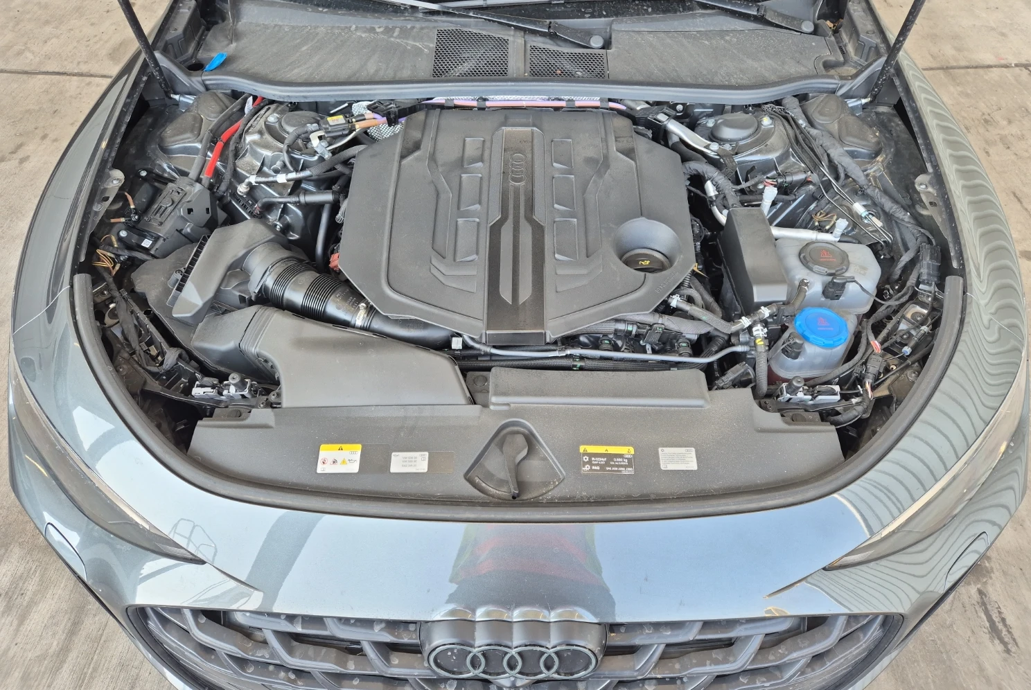 Audi A6 55 TFSI/S line/quattro/Matrix LED/360 /B&O, снимка 8 - Автомобили и джипове - 56086771