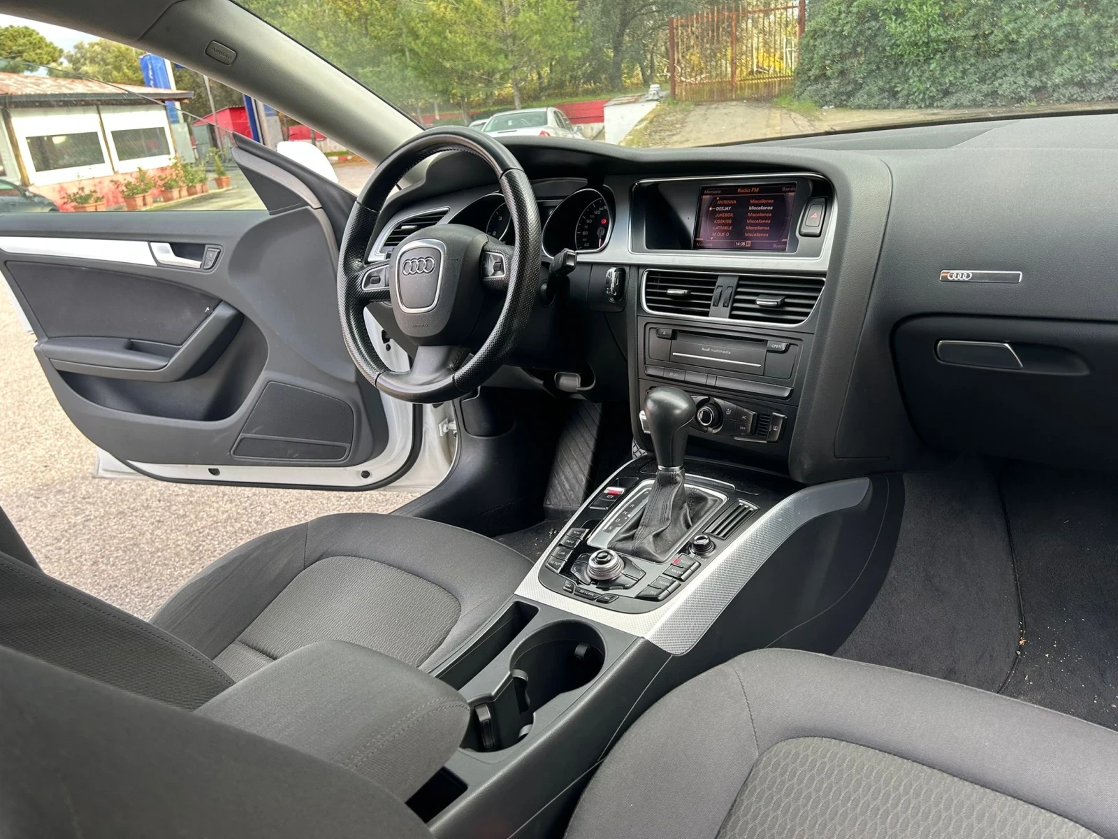 Audi A5, снимка 8 - Автомобили и джипове - 56488336