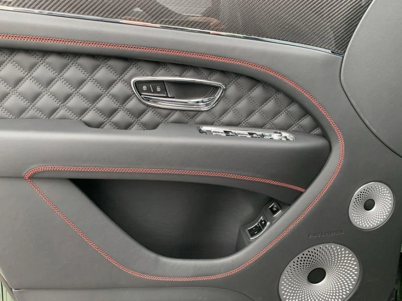 Bentley Bentayga V8 S CARBON B&O HEAD UP PANO 360, снимка 7 - Автомобили и джипове - 51725325