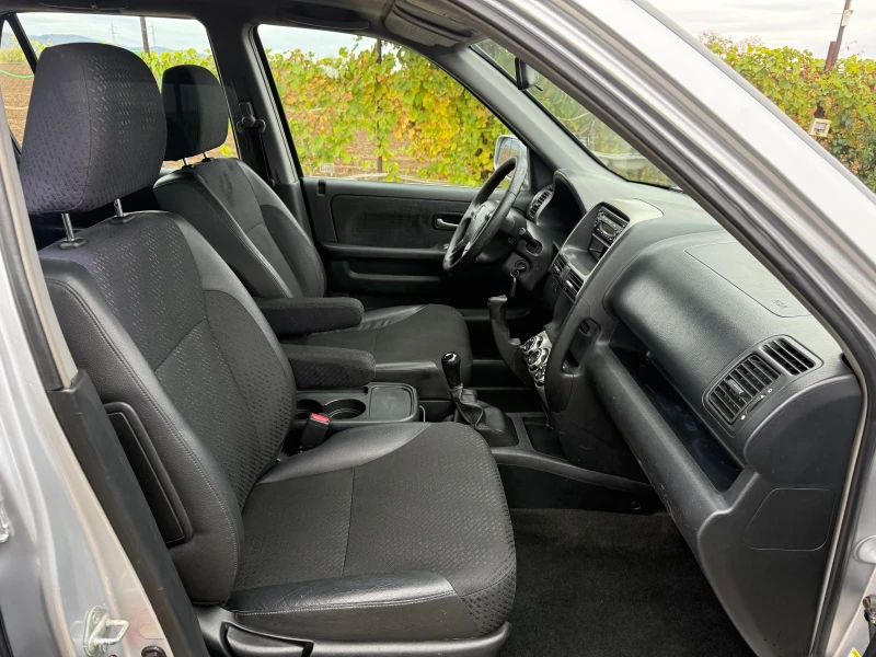 Honda Cr-v 2.0i 4x4, снимка 10 - Автомобили и джипове - 52313901