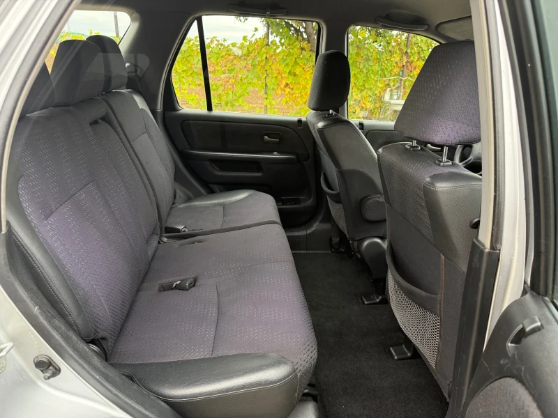 Honda Cr-v 2.0i 4x4, снимка 11 - Автомобили и джипове - 52313901