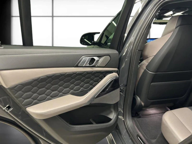BMW X6 M COMPETITION* FACELIFT* SHADOW* H&K* ГАРАНЦИЯ, снимка 11 - Автомобили и джипове - 52977039