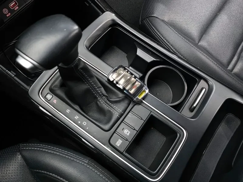 Kia Sorento DIESEL 2.0 2WD LUXURY | Mobile.bg � ����������� 9