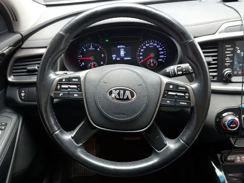 Kia Sorento DIESEL 2.0 2WD LUXURY | Mobile.bg � ����������� 12