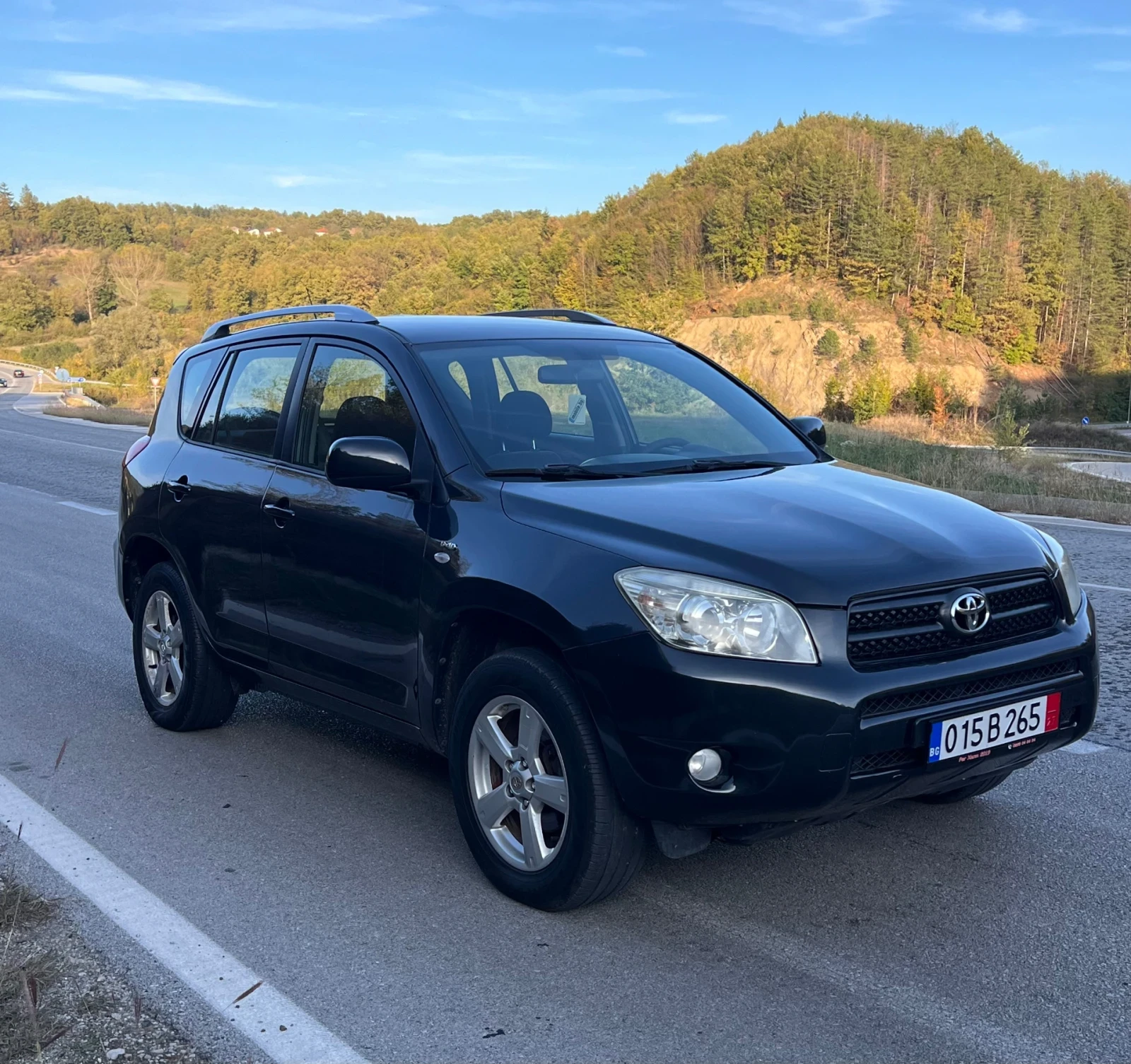 Toyota Rav4 2.2- D4D* 4х4* ИТАЛИЯ* #СЕРВИЗНА ИСТОРИЯ - изображение 2