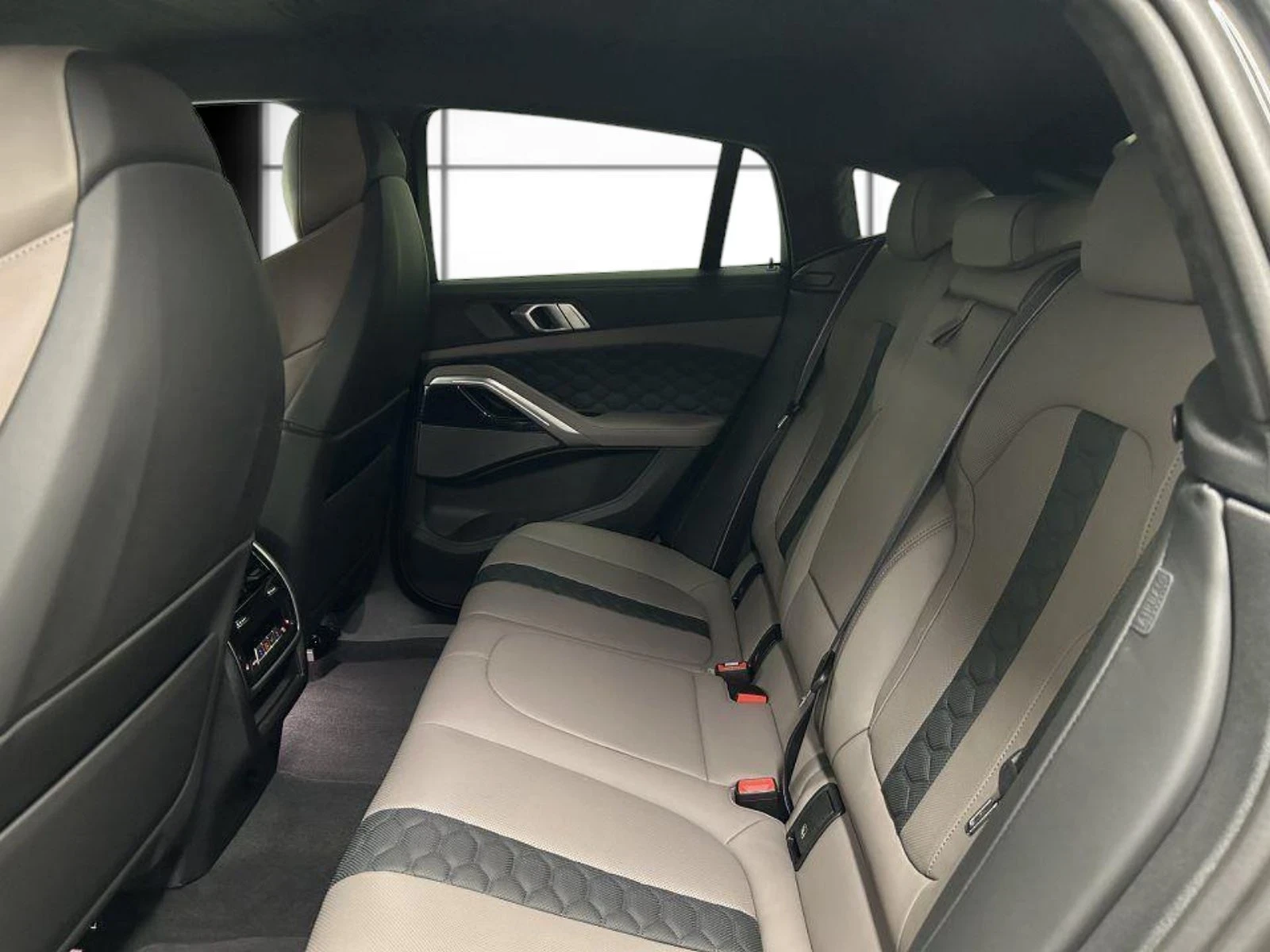 BMW X6 M COMPETITION* FACELIFT* SHADOW* H&K* �������� | Mobile.bg � ����������� 12