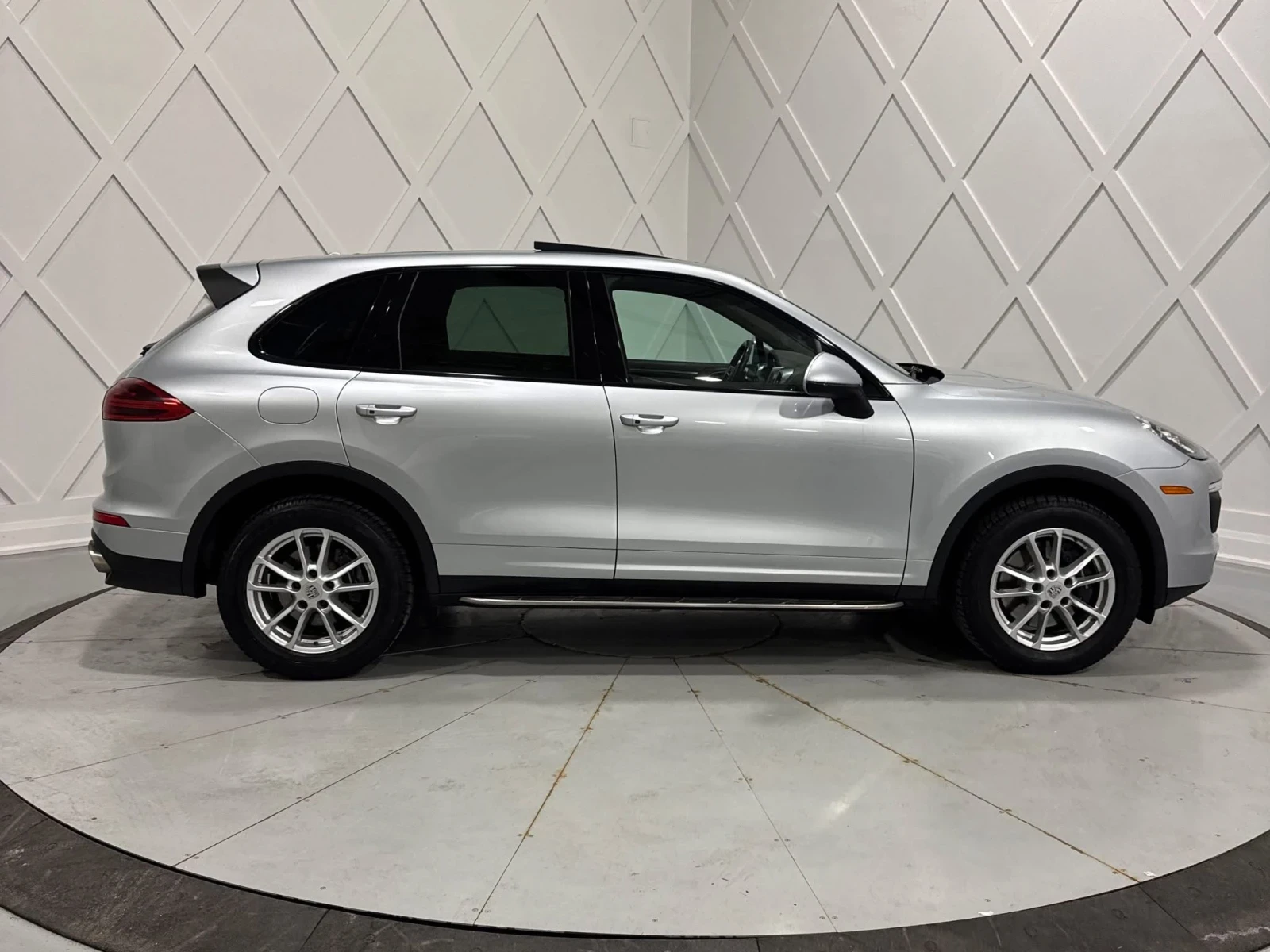 Porsche Cayenne 3.6 300к.с. РЕГИСТРИРАН, снимка 4 - Автомобили и джипове - 53954243