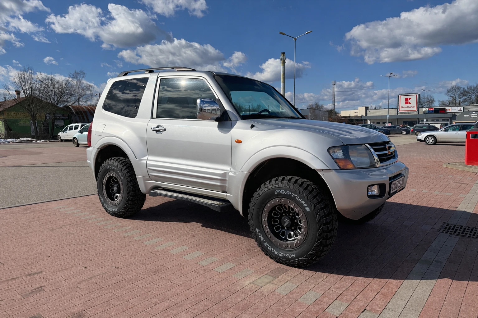 Mitsubishi Pajero 3.5 GDI ГАЗ - изображение 2