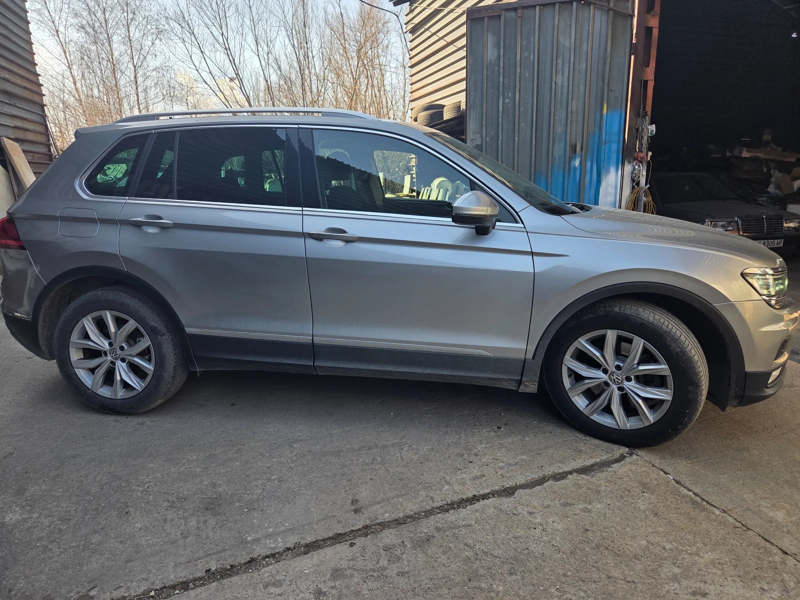 VW Tiguan  - изображение 3