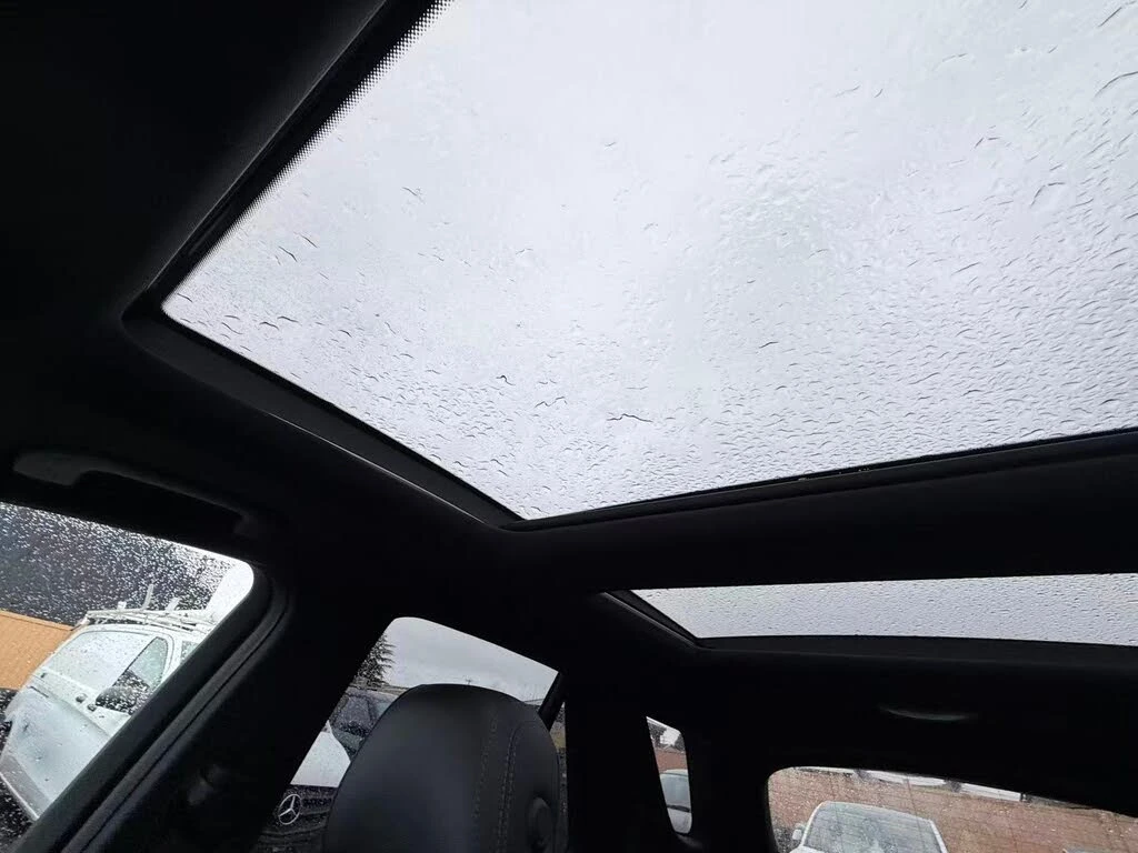 Mercedes-Benz GLE 350 350d* ПАМЕТ* HARMAN KARDON* ПАНОРАМА* КОЖА* КАМЕРА, снимка 13 - Автомобили и джипове - 53745662