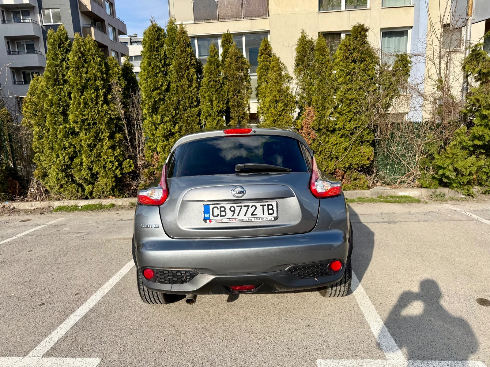 Nissan Juke Tekna 1.6 DIG-T (190кс), снимка 5 - Автомобили и джипове - 53768131