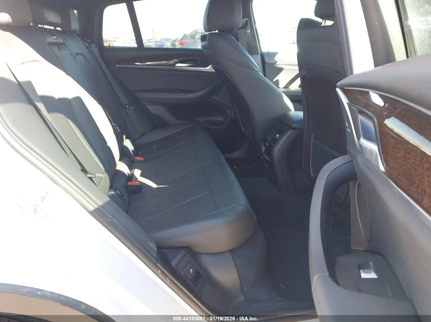 BMW X4 2l xDrive30I, снимка 8 - Автомобили и джипове - 53862940