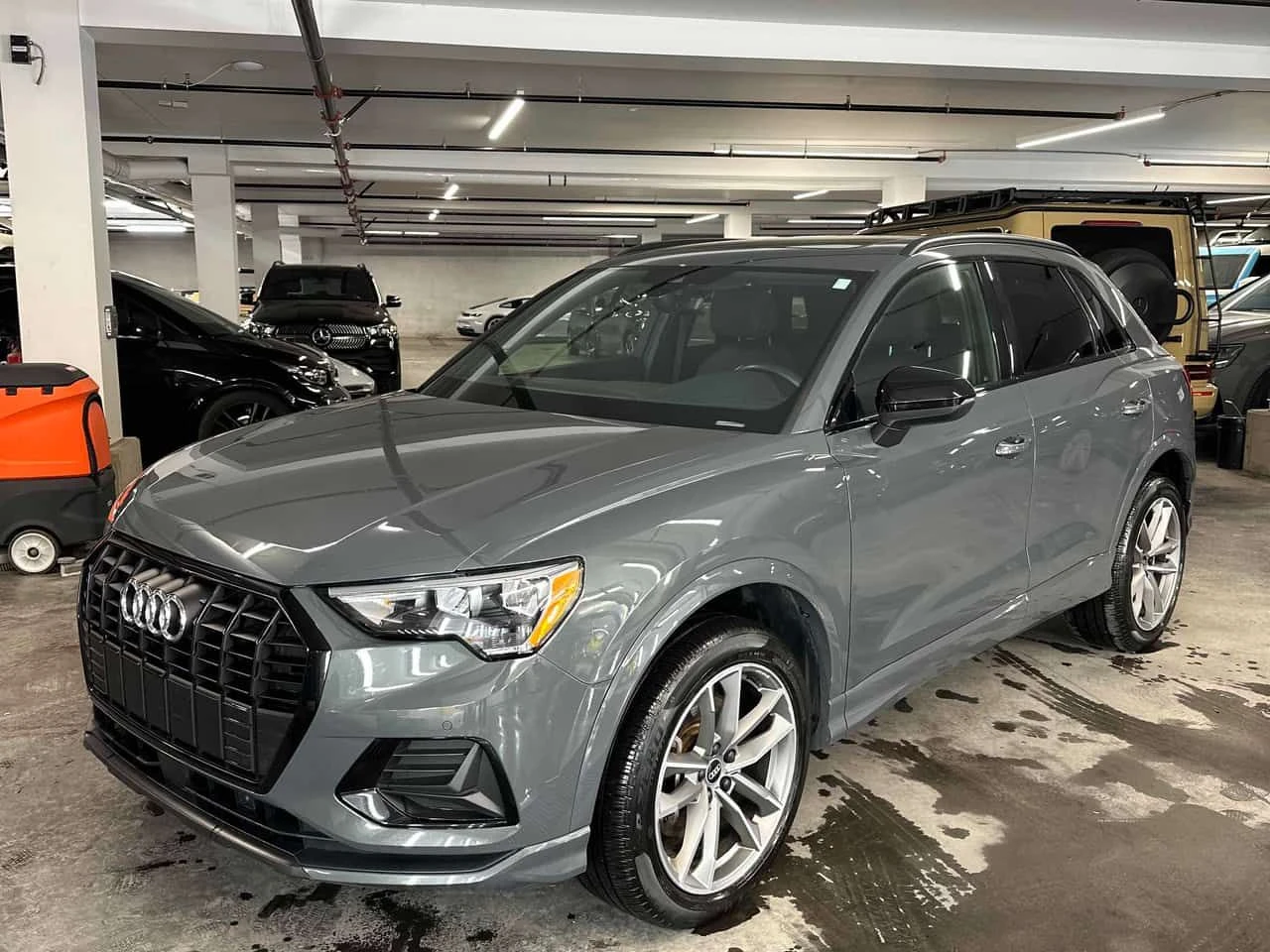 Audi Q3 Komfort  CARFAX | Mobile.bg � ����������� 1