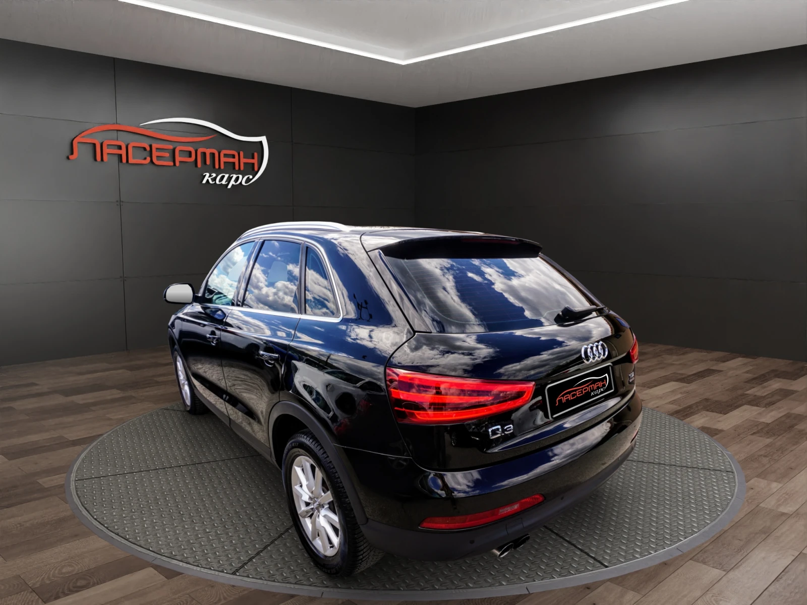 Audi Q3 2.0TDI QUATTRO S-TRONIC, снимка 4 - Автомобили и джипове - 54311565