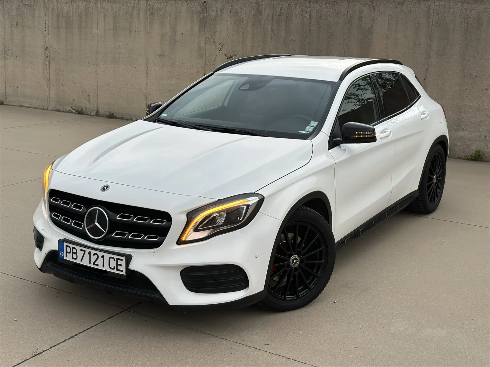 Mercedes-Benz GLA 220 CDI* NAVI* LED* DYNAMIC SELE