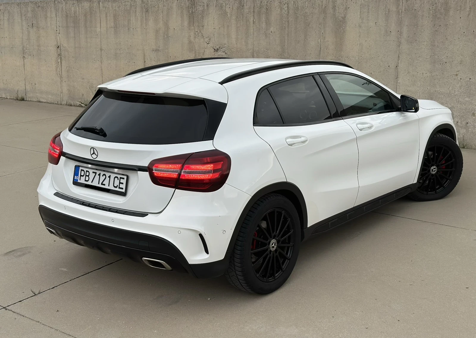 Mercedes-Benz GLA 220 CDI* NAVI* LED* DYNAMIC SELE, снимка 5 - Автомобили и джипове - 54372272