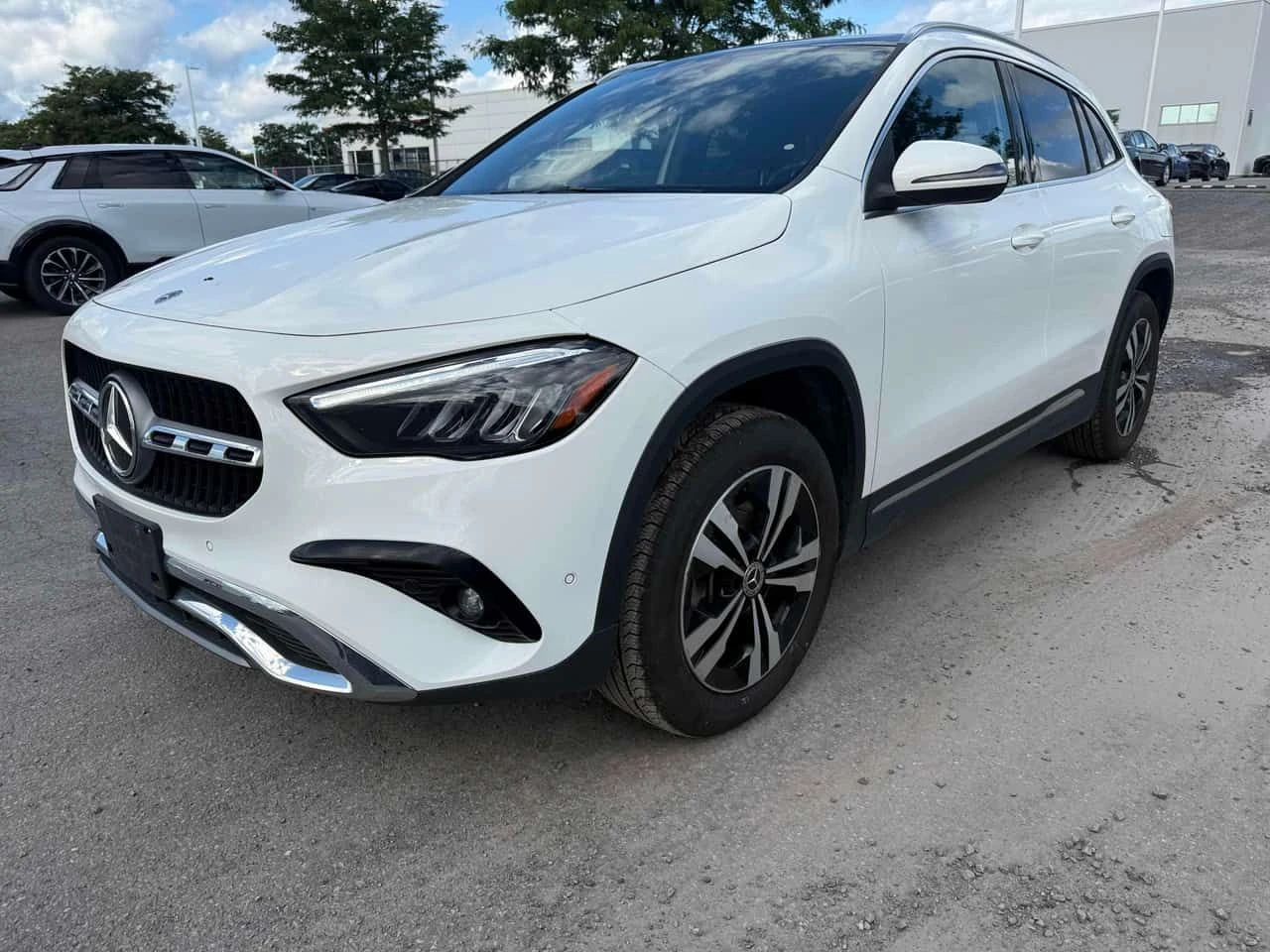 Mercedes-Benz GLA * 250 * CARFAX * ОПЦИЯ ЗА ФИНАНСИРАНЕ 