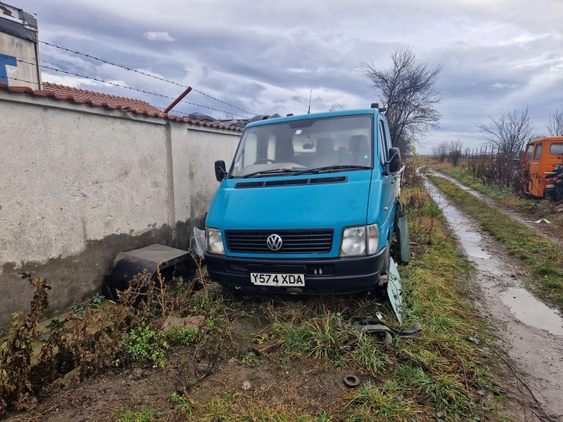 VW Lt 2.3 бензин, снимка 2 - Бусове и автобуси - 38962080