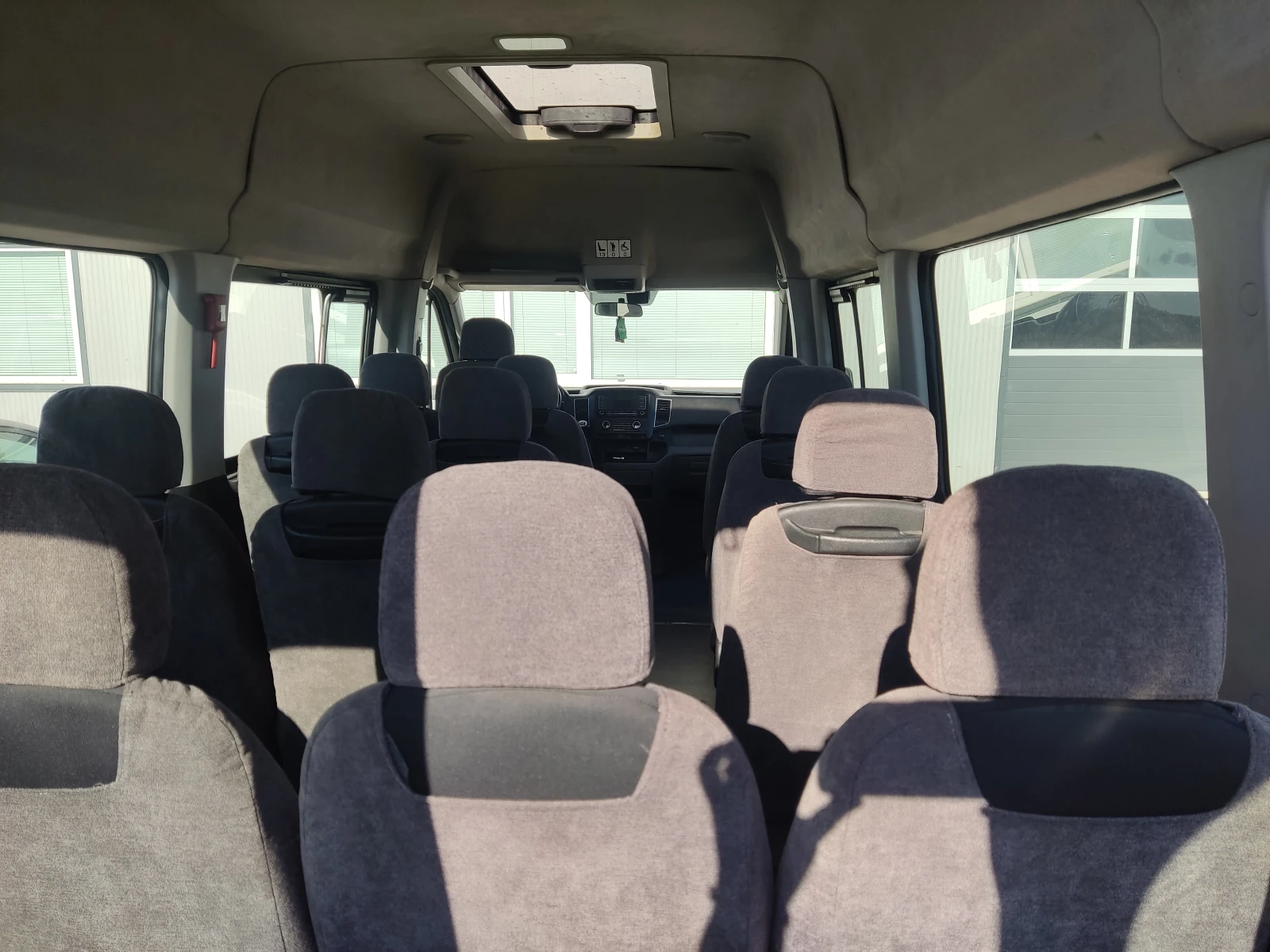 Hyundai H350 Автобус, снимка 9 - Бусове и автобуси - 56084982