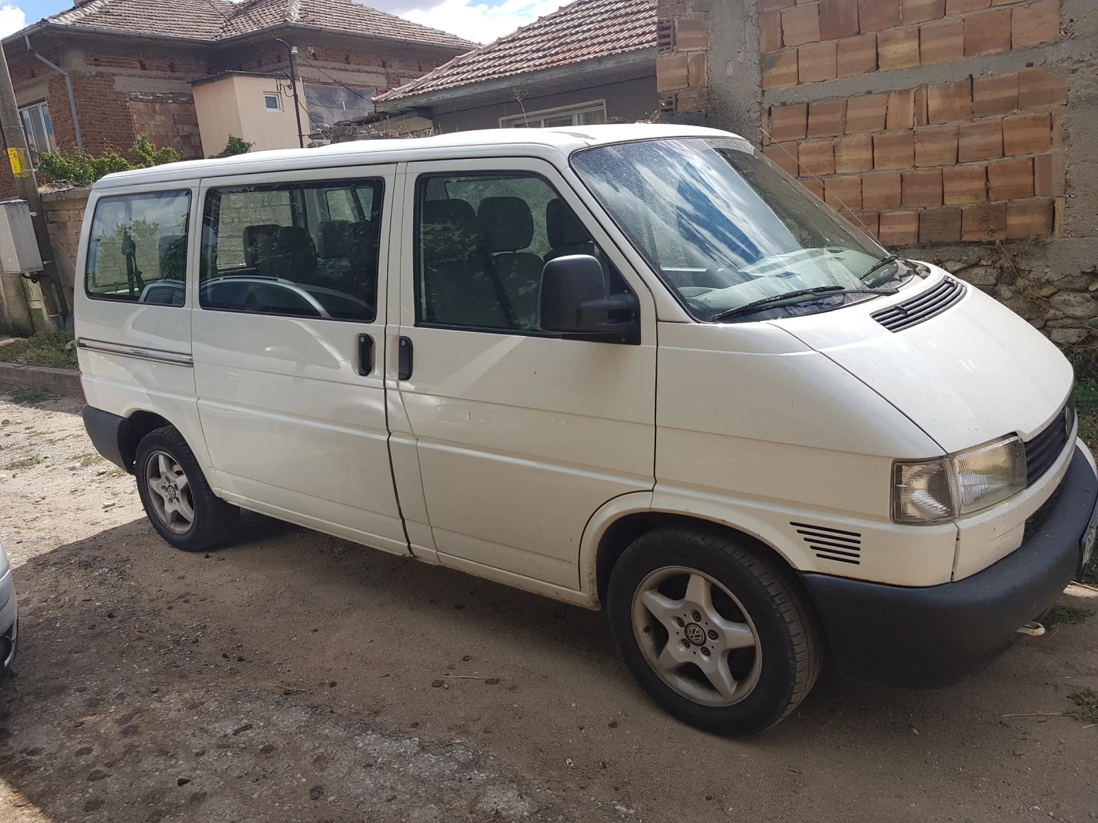 VW T4, снимка 5 - Бусове и автобуси - 56266371