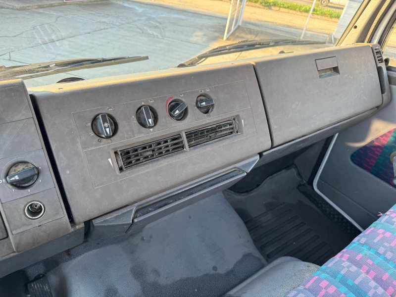 Mercedes-Benz 1114 тристранен самосвал с кран, снимка 10 - Камиони - 52752095