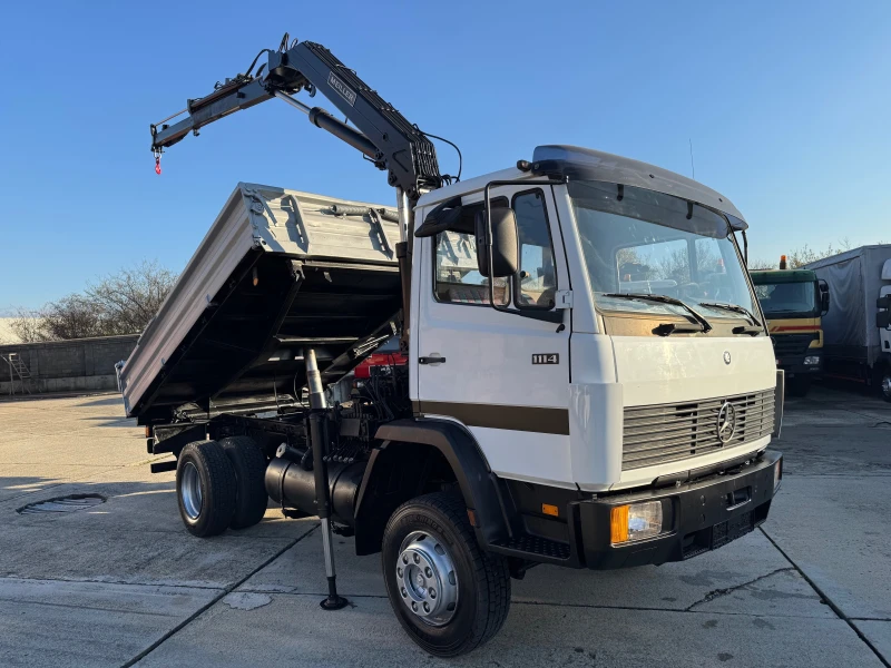 Mercedes-Benz 1114 тристранен самосвал с кран, снимка 5 - Камиони - 52752095