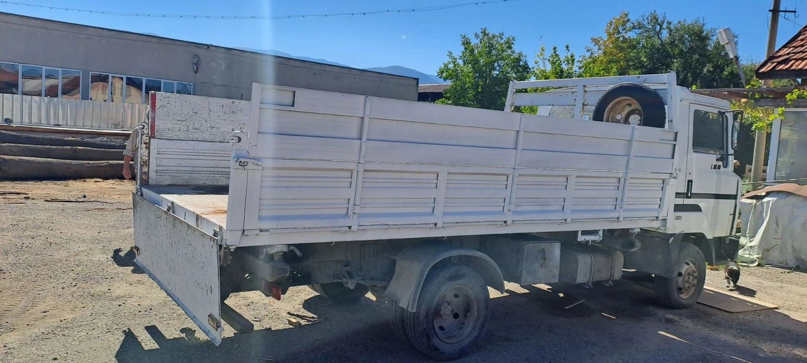 Nissan L80.14, снимка 5 - Камиони - 55308102