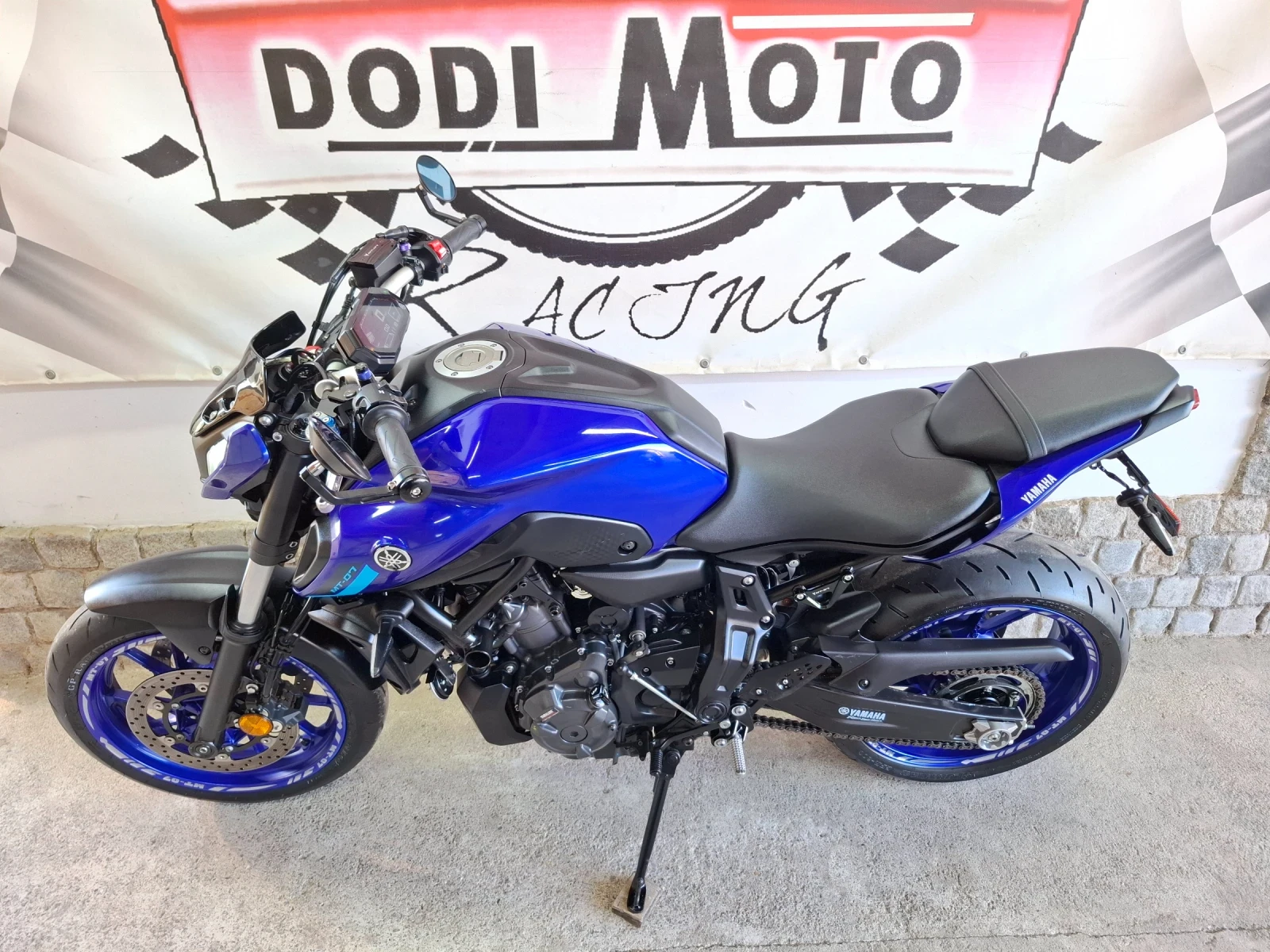 Yamaha Mt-07 ABS / FULL LED * * * , снимка 5 - Мотоциклети и мототехника - 54424728