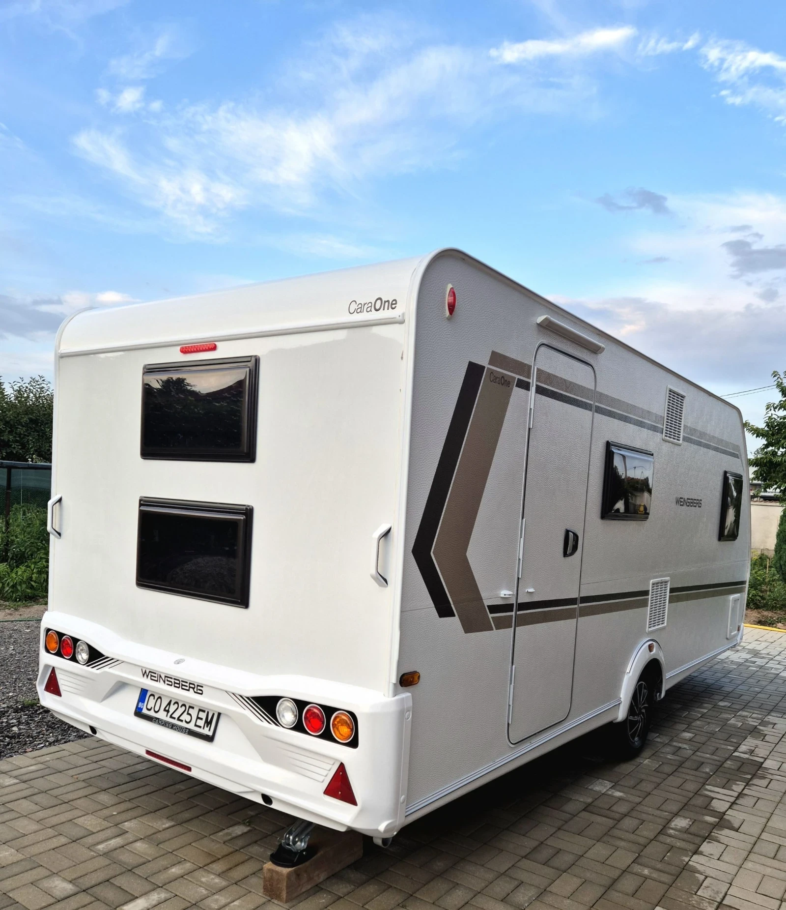 Каравана Weinsberg Caraone 500fdk , снимка 6 - Каравани и кемпери - 55450959