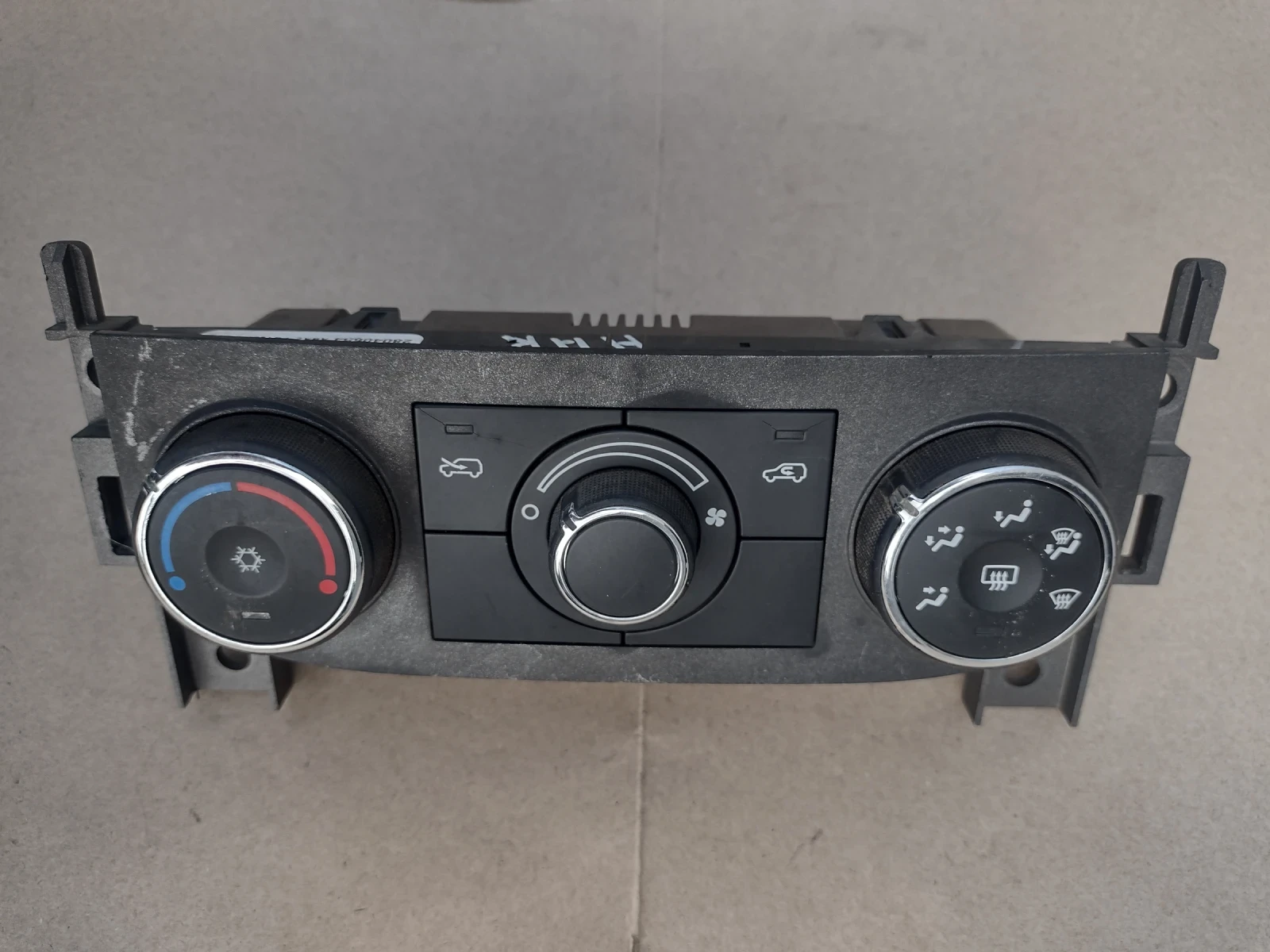 15873415    CHEVROLET HHR  (2007-2011)  28040654 | Mobile.bg   1