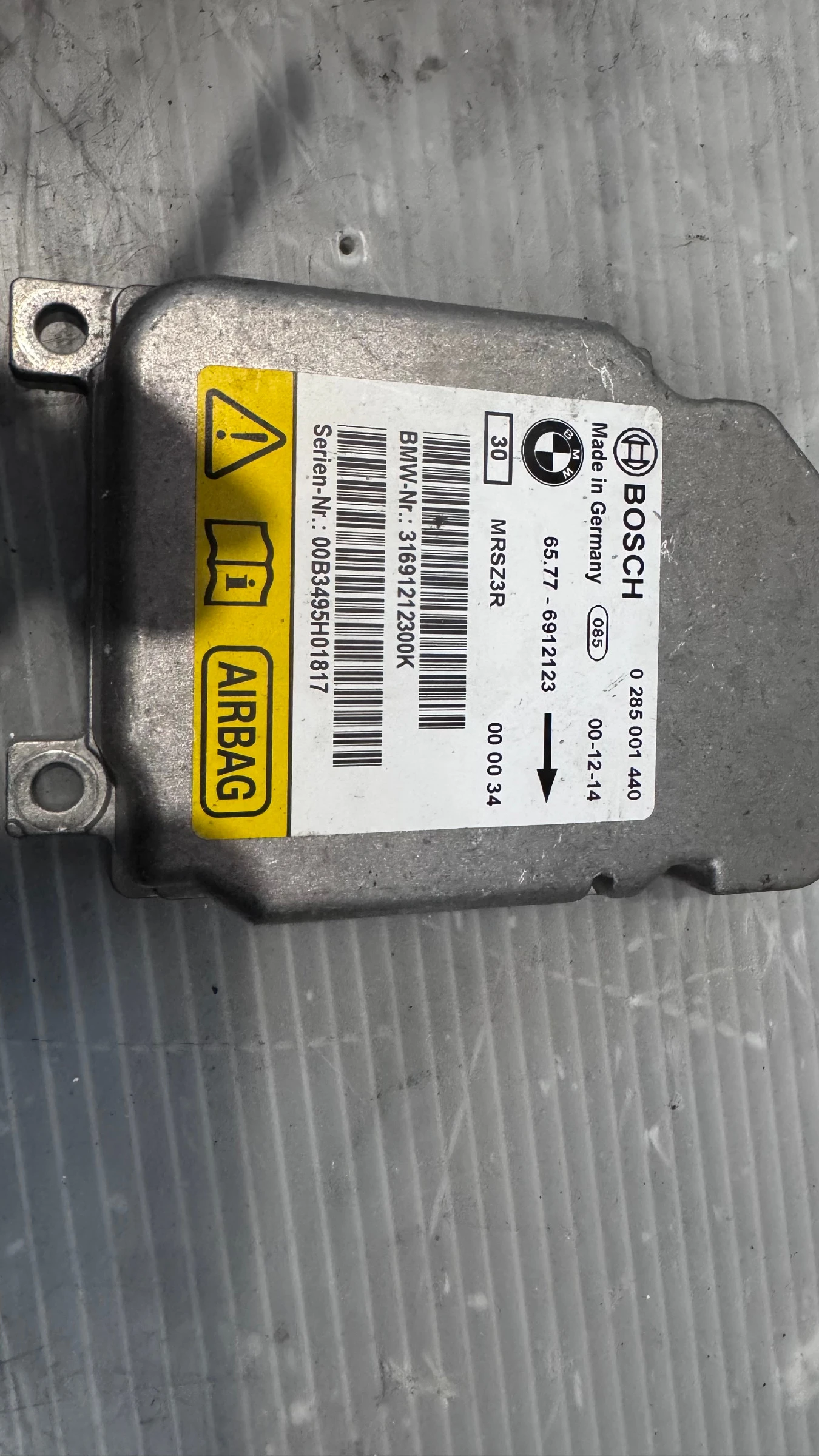 Airbag  /  /  a BMW E46 - 0285001440 / 65.77-6912123 | Mobile.bg   2