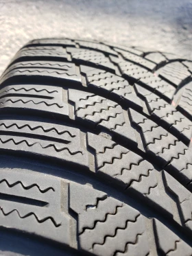 Гуми Зимни 235/55R18, снимка 5