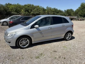 Mercedes-Benz B 180, снимка 2