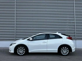 Honda Civic 1.8i НАВИГАЦИЯ | БЯЛА ПЕРЛА, снимка 5