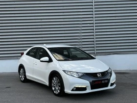 Honda Civic 1.8i НАВИГАЦИЯ | БЯЛА ПЕРЛА, снимка 3